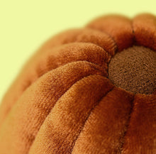 Load image into Gallery viewer, Amuseables Carole Canele - Jellycat