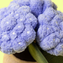 Load image into Gallery viewer, Amuseables Hydrangea - Jellycat