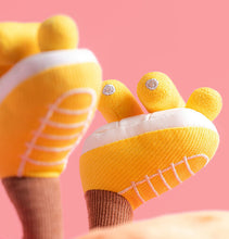 Load image into Gallery viewer, Amuseables Sun ‘Roller Skates’ - Jellycat

